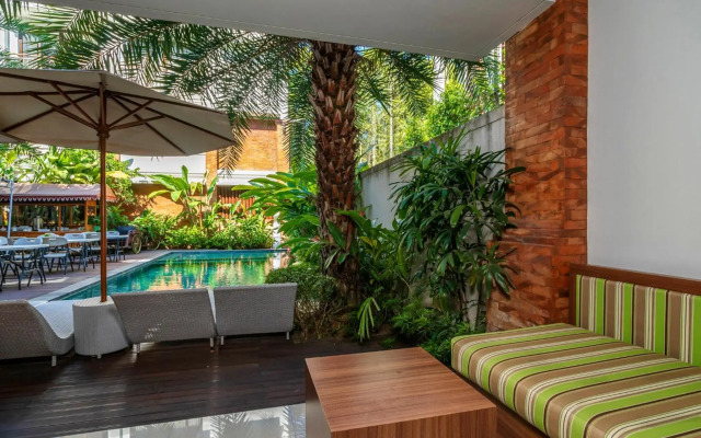 Capital O 1068 Grand Mirah Boutique Hotel