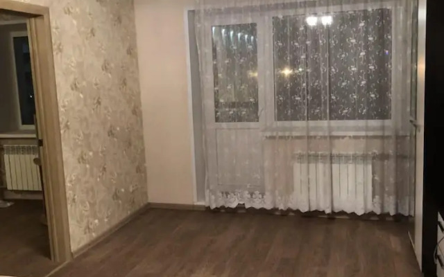 Апартаменты на Максима Горького 80, к. 1, 73