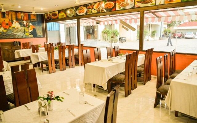 OYO 4445 Hotel Saishri