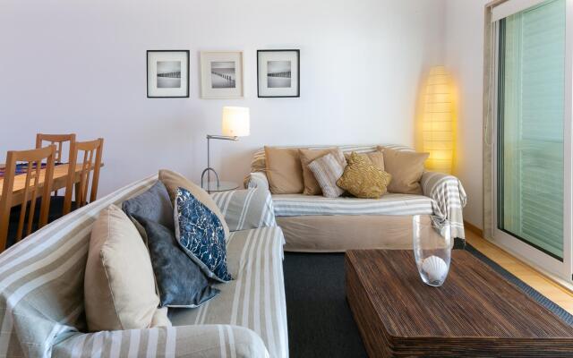 B19 - Marina Club Apartment