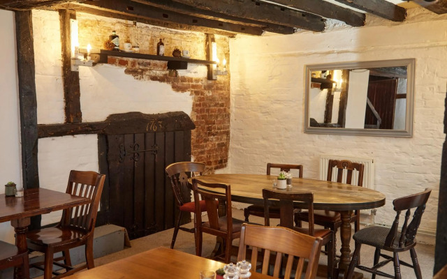 Bear Hotel Havant by Greene King Inns