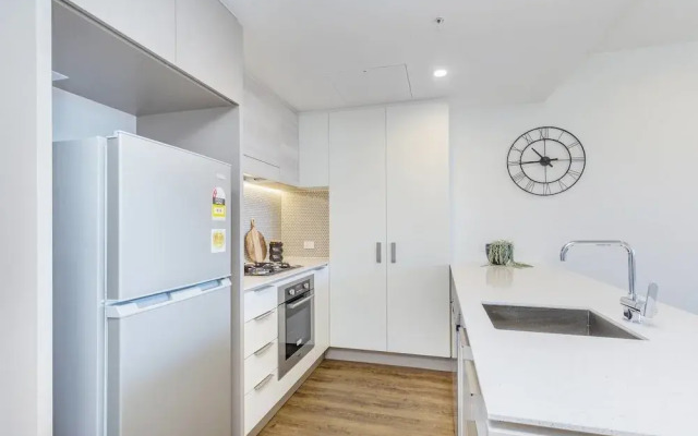 Luxury 2bed South Brisbane Qsb038