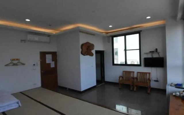 Sanyi Ju Xiang Minsu