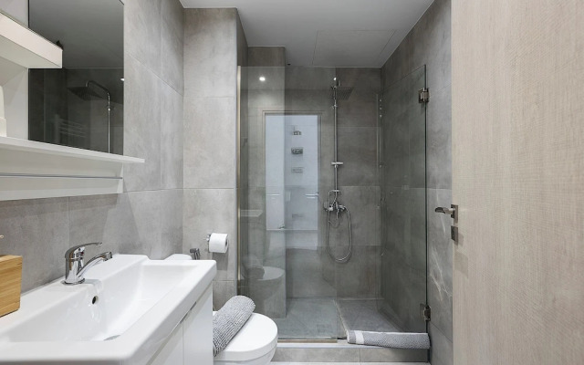 The Omnia Collection Pagrati