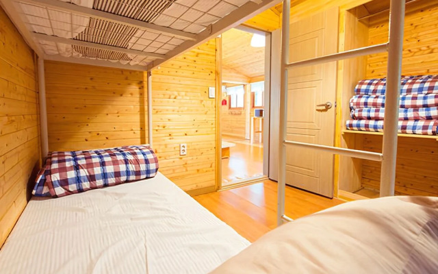 Hongcheon Buisson Blue Pension