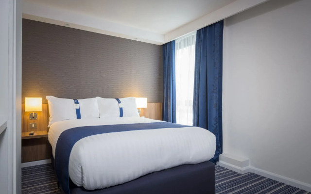 Holiday Inn Express Middlesbrough - Centre Square by IHG