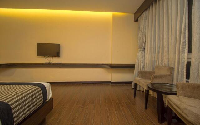 Summit Montana Suites & Spa