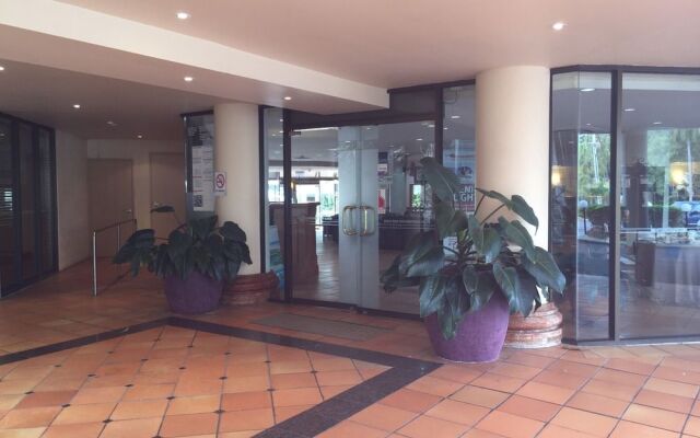 Mercure Capricorn Resort
