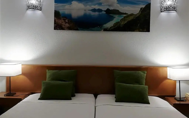 Apartamentos Lindomar