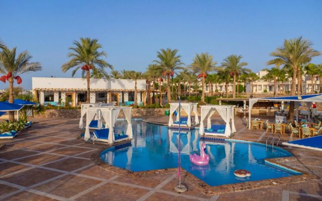 Club Reef Resort & Spa