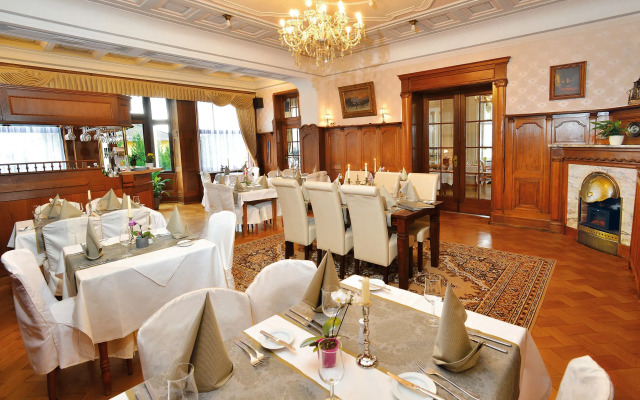 Villa Oranien Hotel Restaurant