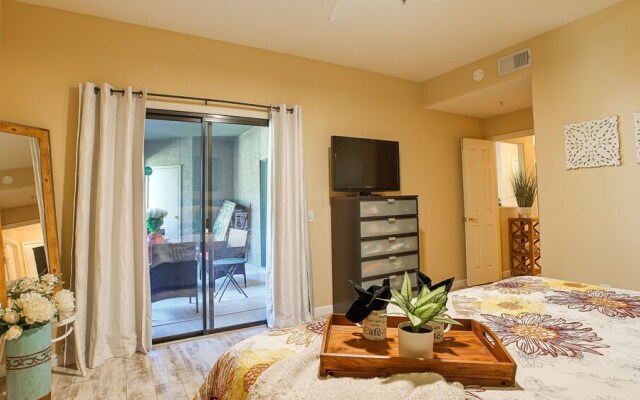 100th Scottsdale #2191 3 Bedroom Condo by Redawning