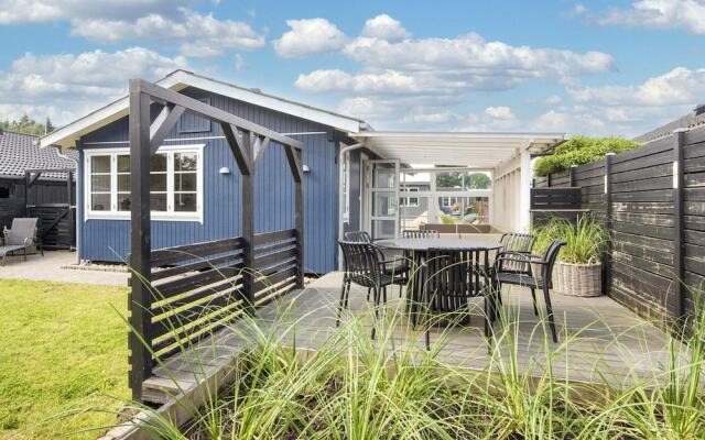 6 Person Holiday Home in Bjert