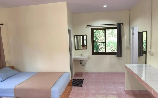 Happy Bungalow