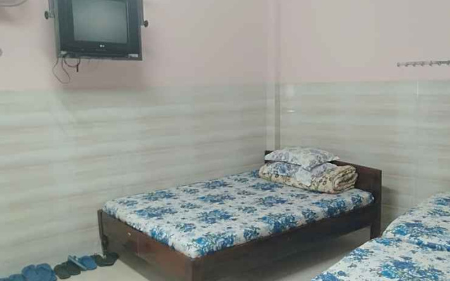 Kim Tuyen Hostel - only accept Vietnamese customers