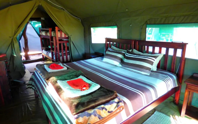 Thorn Tree Bush Camp