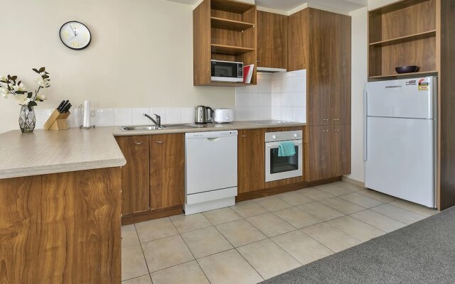 QV Auckland CBD Apartment with Parking and Free Wifi - 769