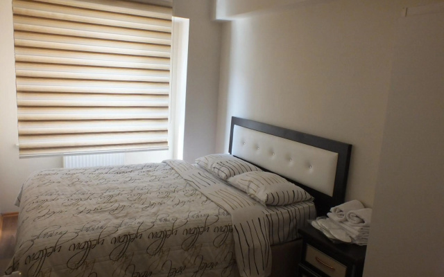 Araz Suite House