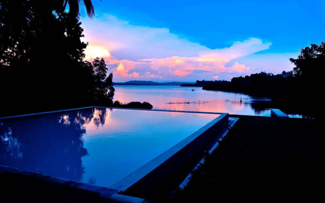 Roman Lake