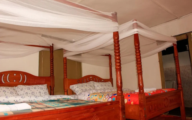 Mara Forest camp