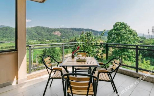 Wuyishan Seclusion Inn