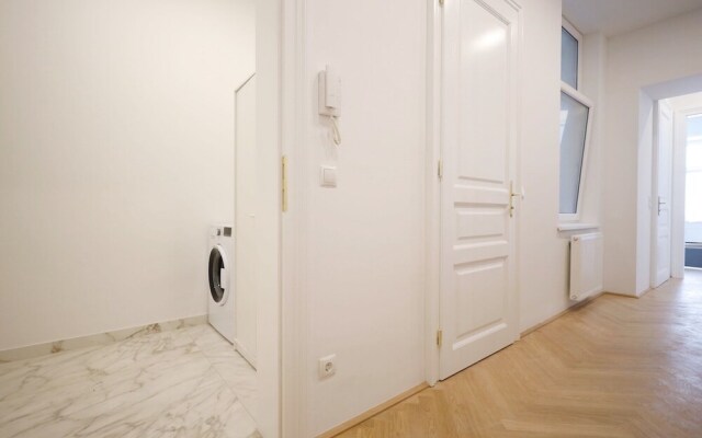 HeyMi Apartments Zentagasse