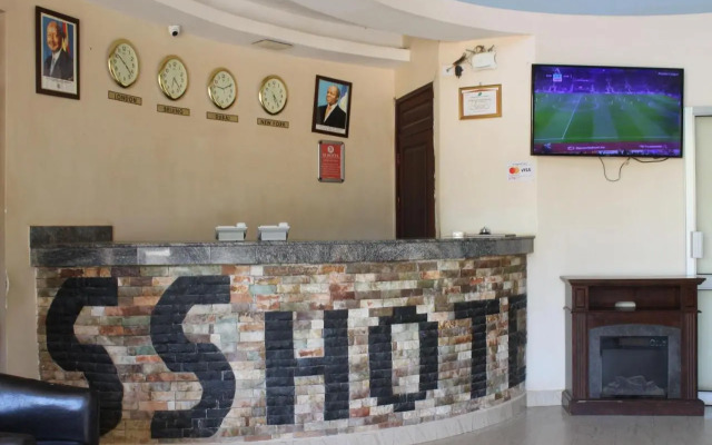 Makerere Star Hotel