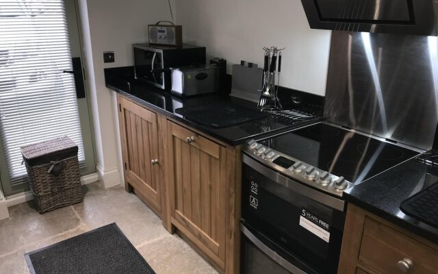 2 Bed Barn Alton Towers Chatsworth Polars Peaks