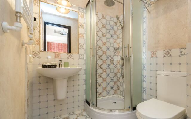 Old Side Boutique Hotel