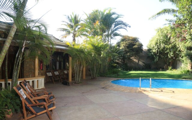 The Paradise In Backpackers
