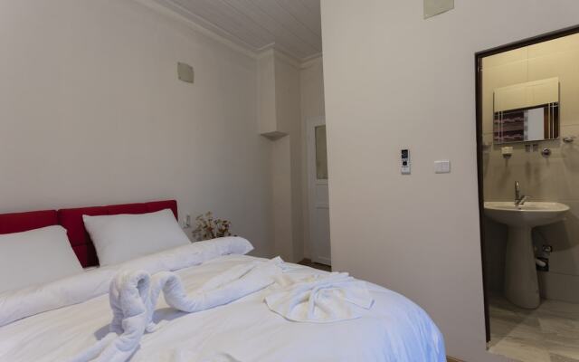 Oz Butik Otel Antik Kent Myrleia