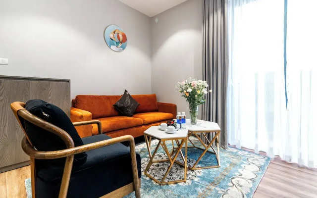 Luxe Paradise Suites Hotel  To Ngoc Van