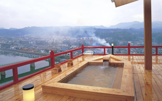 Shokyoto No Yu Mikuma Hotel