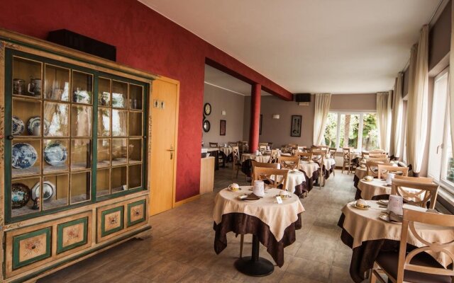Hotel Eden