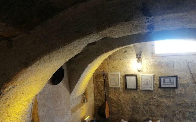Cronos Cappadocia Cave Hotel