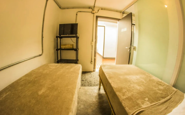 Hostel SP011