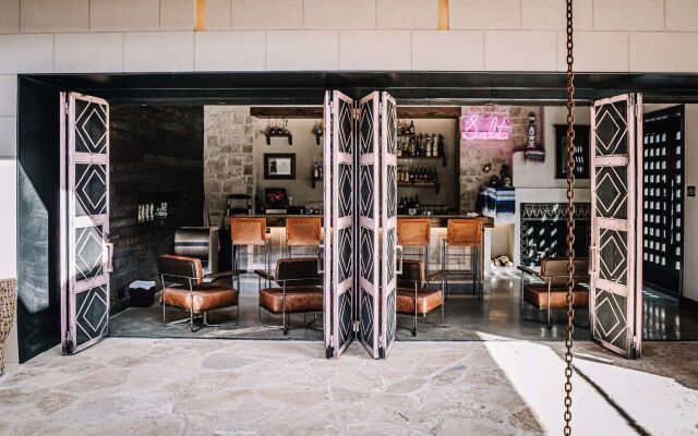 Texican Court, by Valencia Hotel Collection