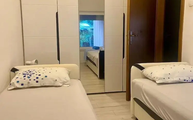 The Four Fish Apartments