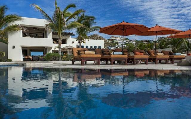 The Ultimate Holiday Villa in Cabo San Lucas With Private Pool and Close to the Beach, Cabo San Lucas Villa 1002