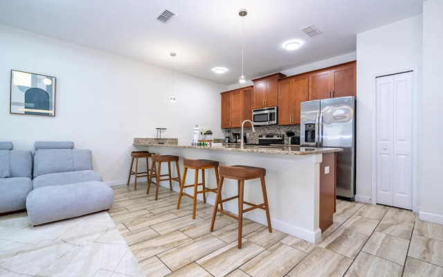 4812 BR - Luxe Getaway Retreat