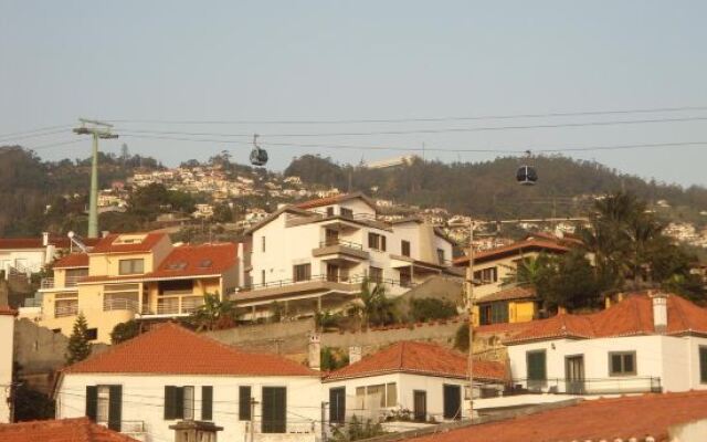 TopCenter Funchal Apartment