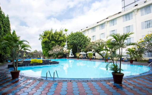 Hotel New Saphir Yogyakarta
