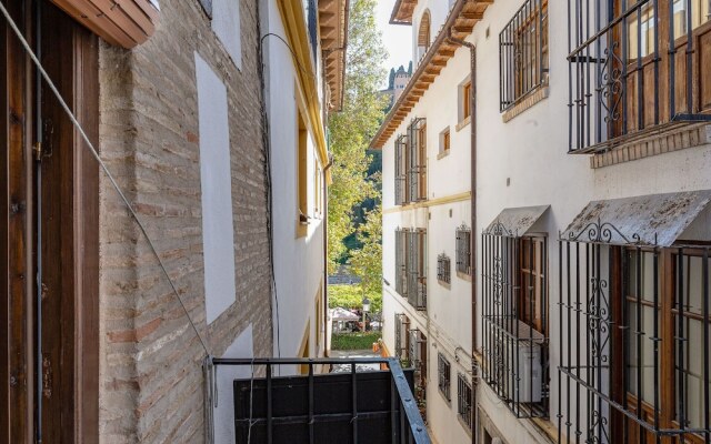 Comfortable Apartment in Granada Near ski Area With Balcony