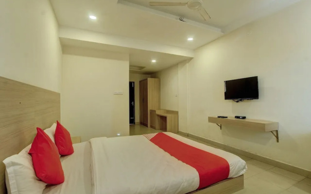 OYO 26739 Arasu Regency