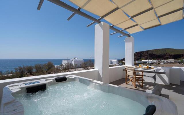 Red Beach Harmony suites Modestos