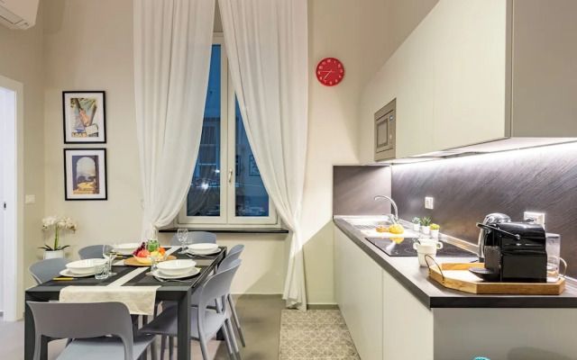 Lovely Flat In Genova Historic Center B