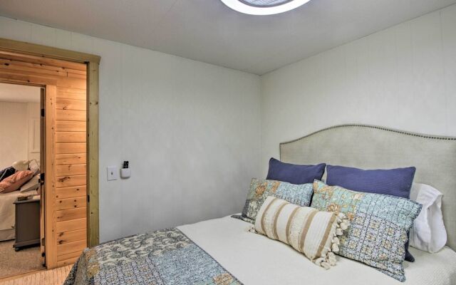 Spacious Cabin on Cross Lake: Treehouse & Sauna!