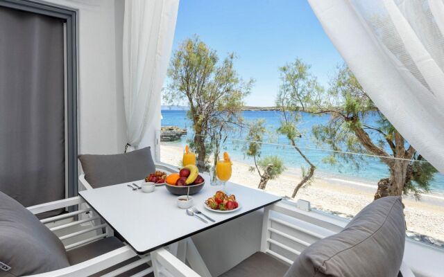 Blue Waves Suites And Apartments Paros