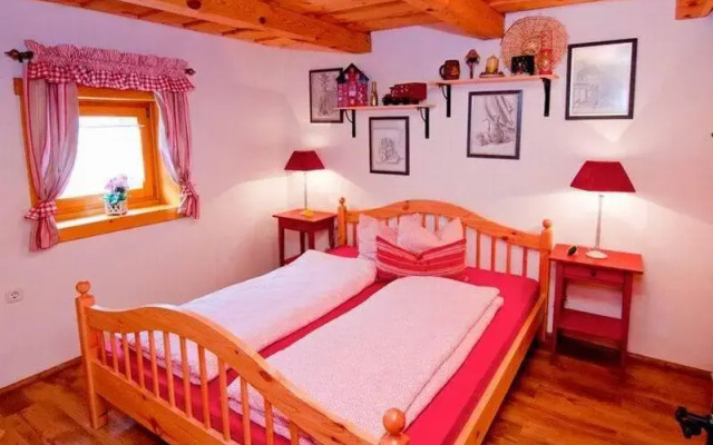 Patohill Vineyard Village