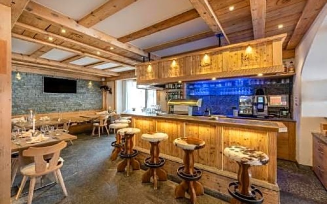 Hotel Crusch Alba Swiss Lodge